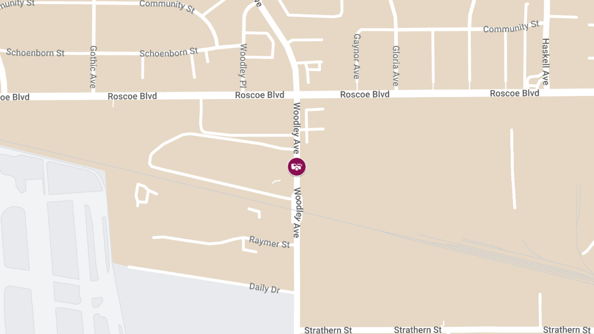 Injury Crash Reported at 8201 Woodley Ave