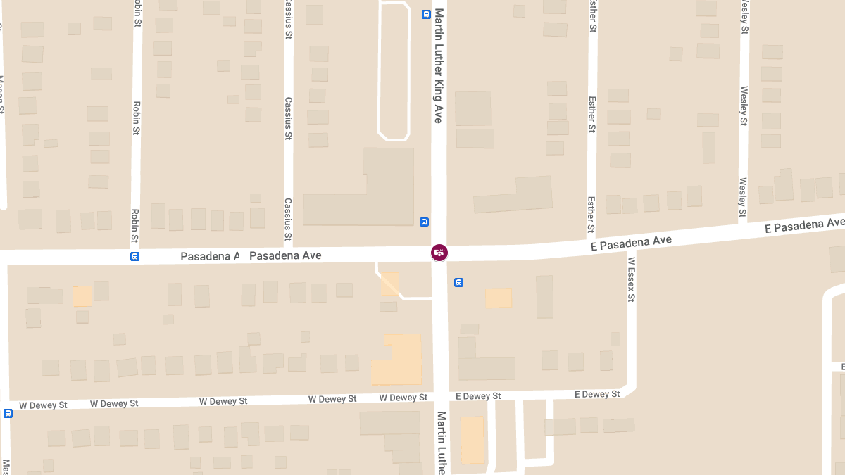 Injury Crash Reported at E Pasadena Ave & M L King Ave