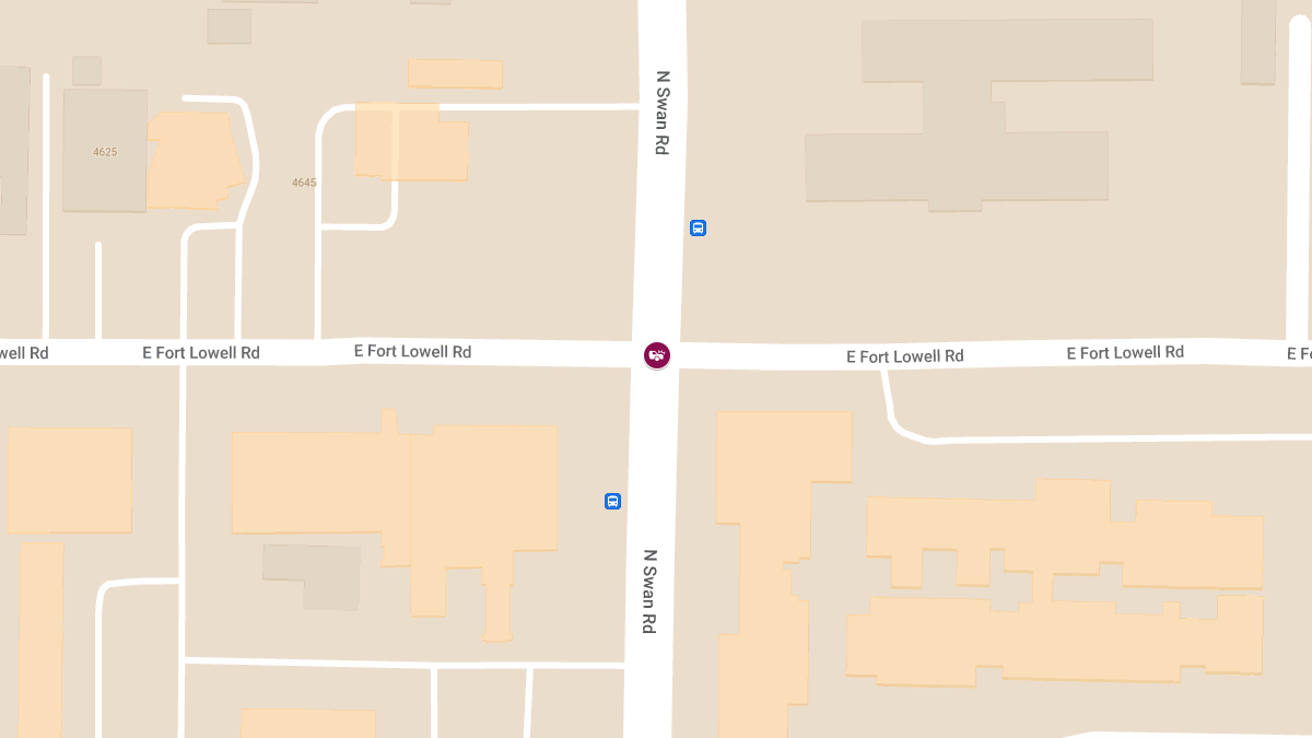 Injury Crash Reported at Ft Lowell Rd & N Swan Rd