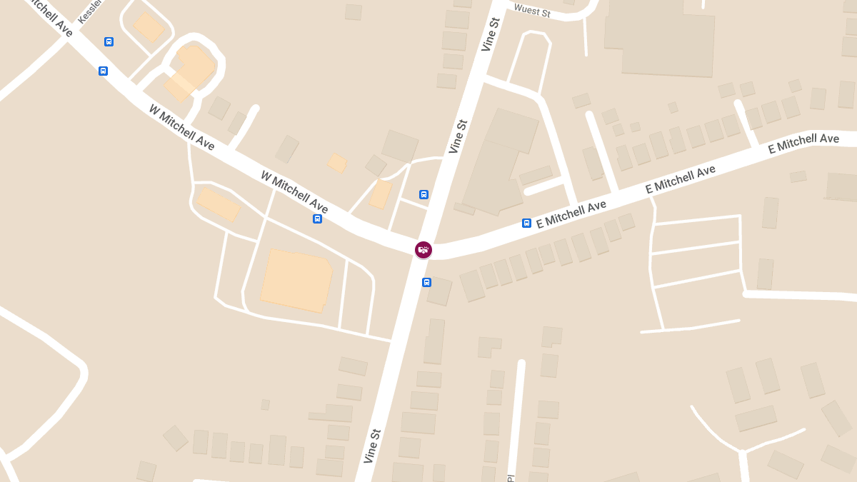 Injury Crash Reported at Vine St & W Mitchell Ave