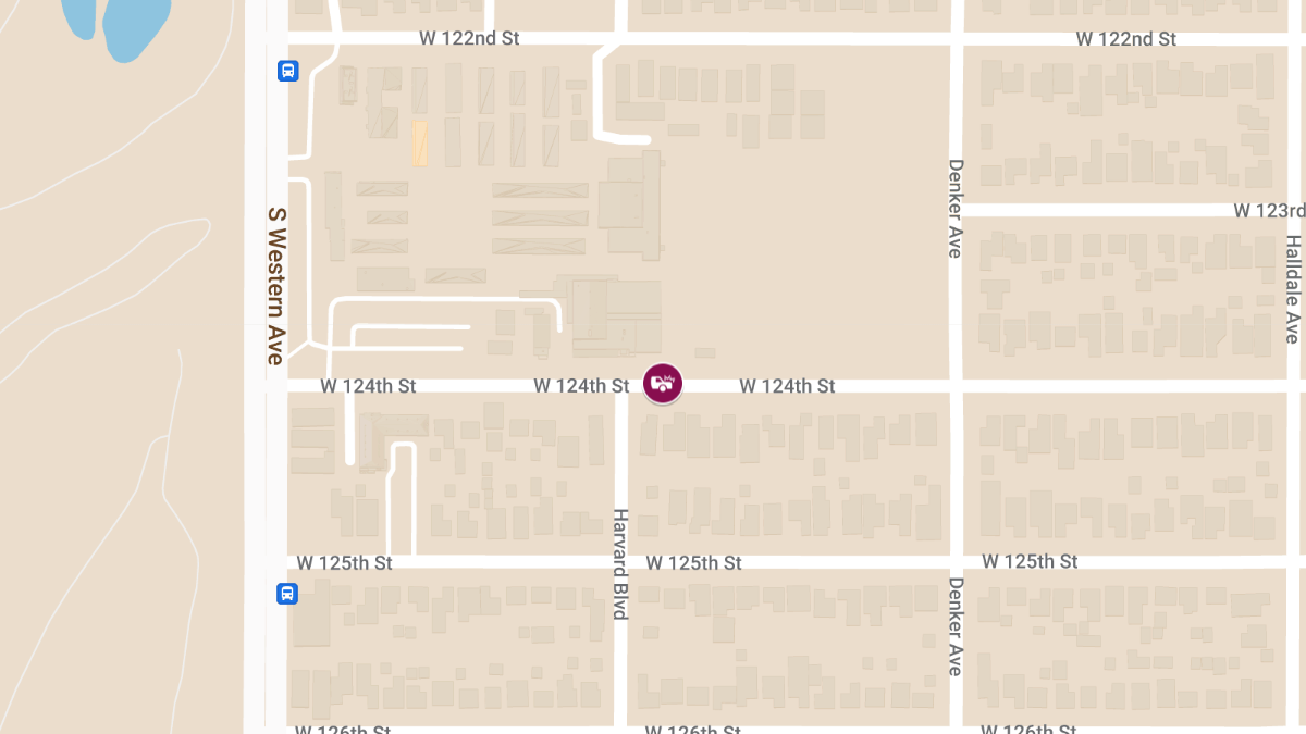 Injury Crash Reported at W 124th St & S Harvard Blvd