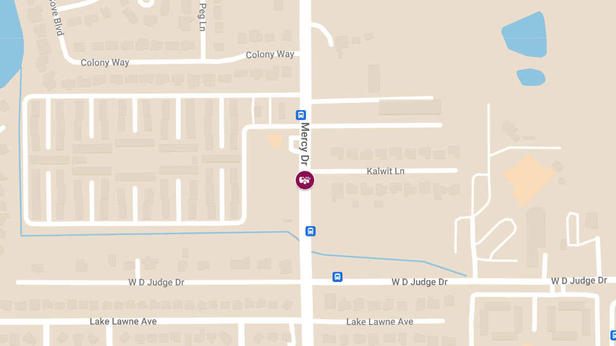 Injury Crash Reported on Mercy Dr