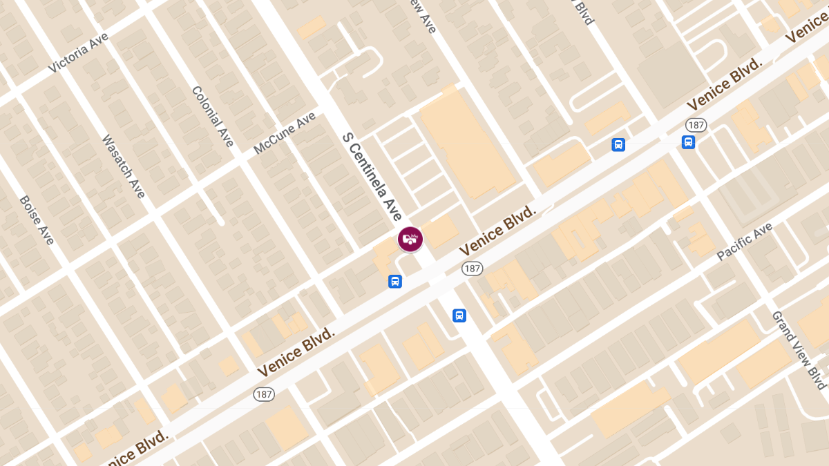 Injury Crash Reported on S Centinela Ave