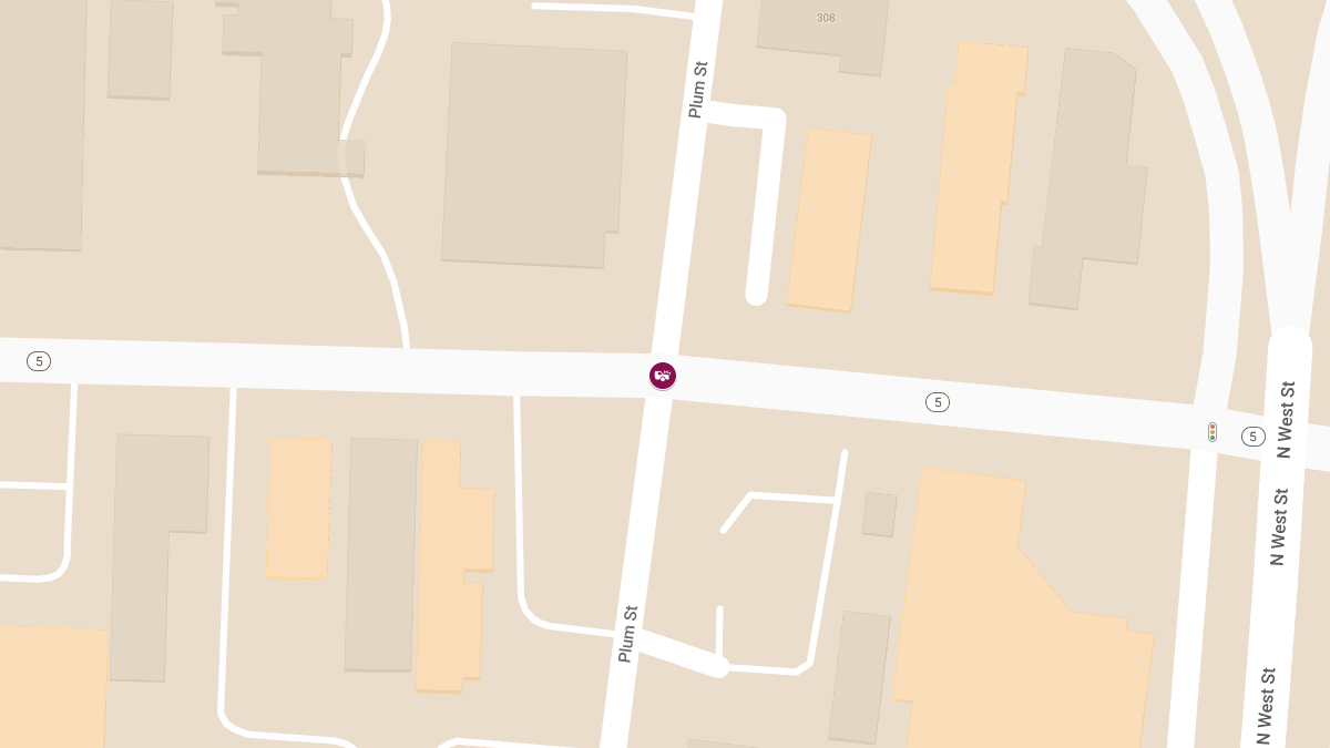 Injury Crash Reported on W Genesee St at Plum St