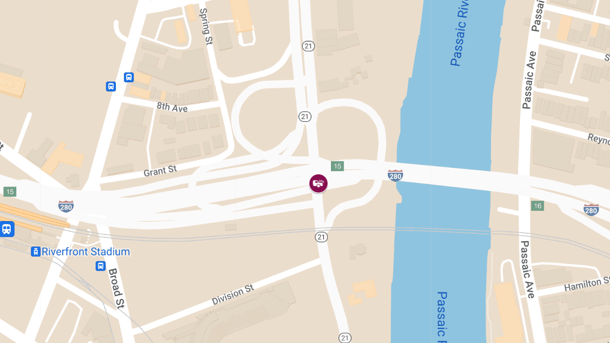 Injury Crash Shuts Down NJ-21 Near I-280
