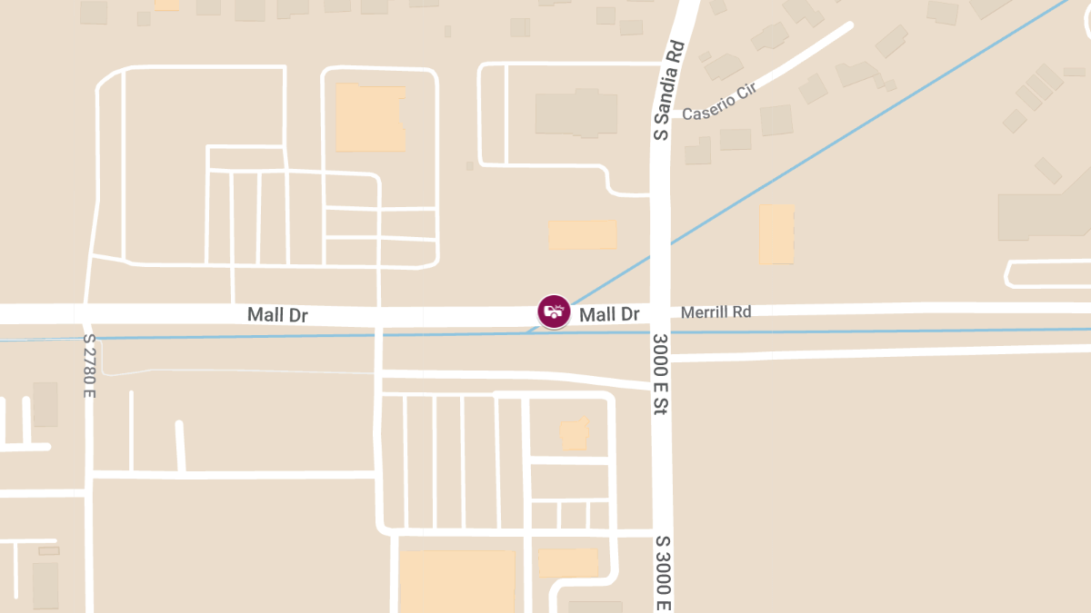 Injury Crash at 2928 E Mall Dr Near Lin’s