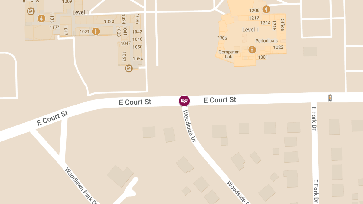Injury Crash at E Court St & Woodside Dr
