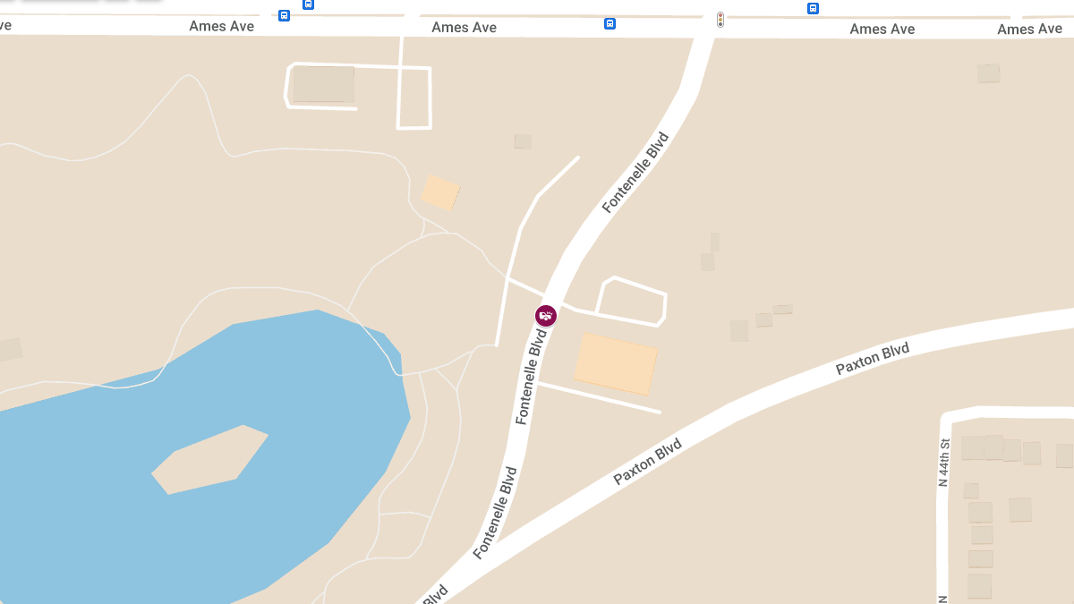 Injury Crash at Fontenelle Park on Fontenelle Blvd