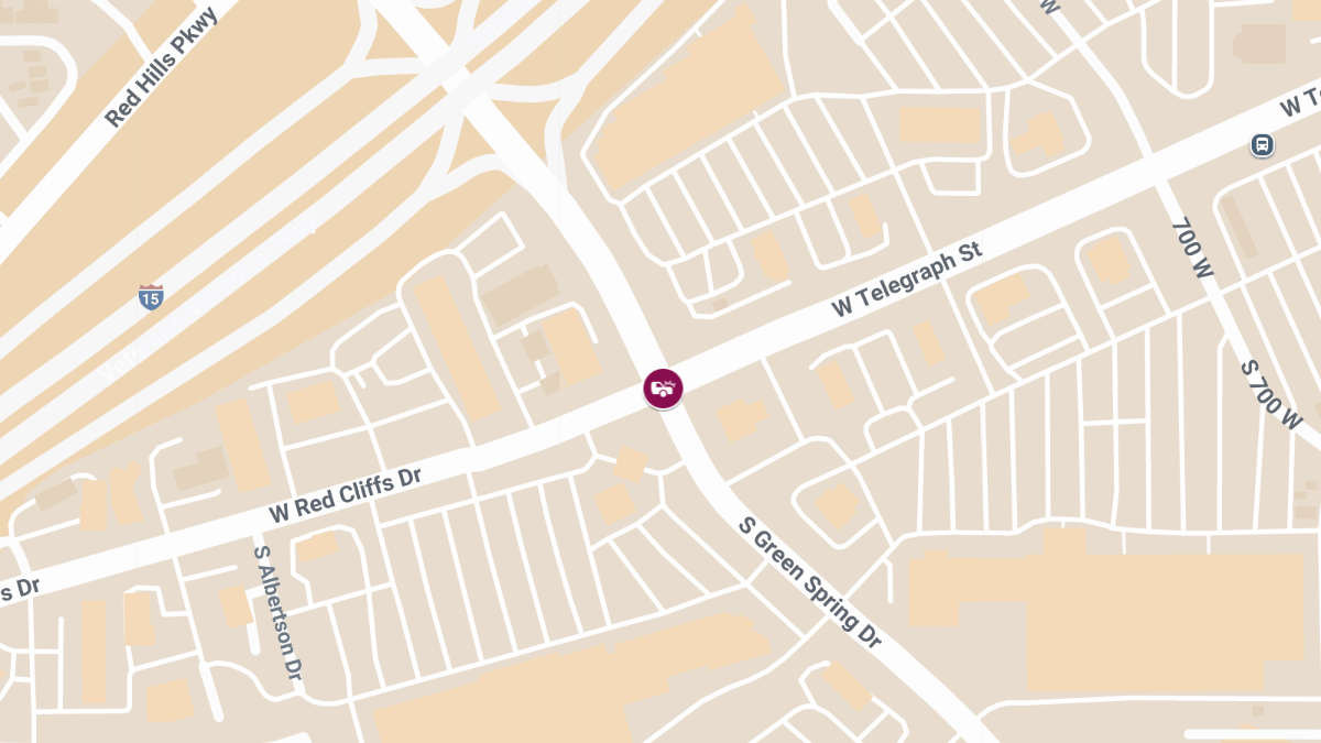 Injury Crash at Green Springs Dr & Red Cliffs Dr Blocks Traffic