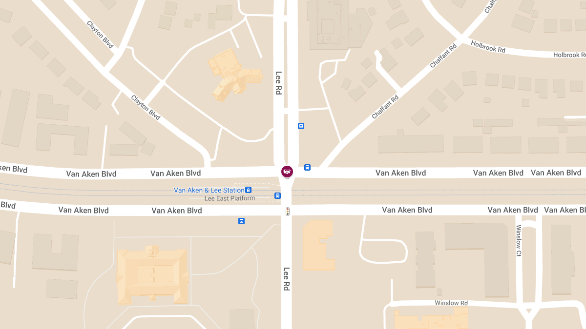 Injury Crash at Lee Rd & Van Aken Blvd