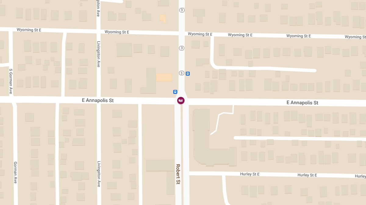 Injury Crash at Robert St S & Annapolis St E