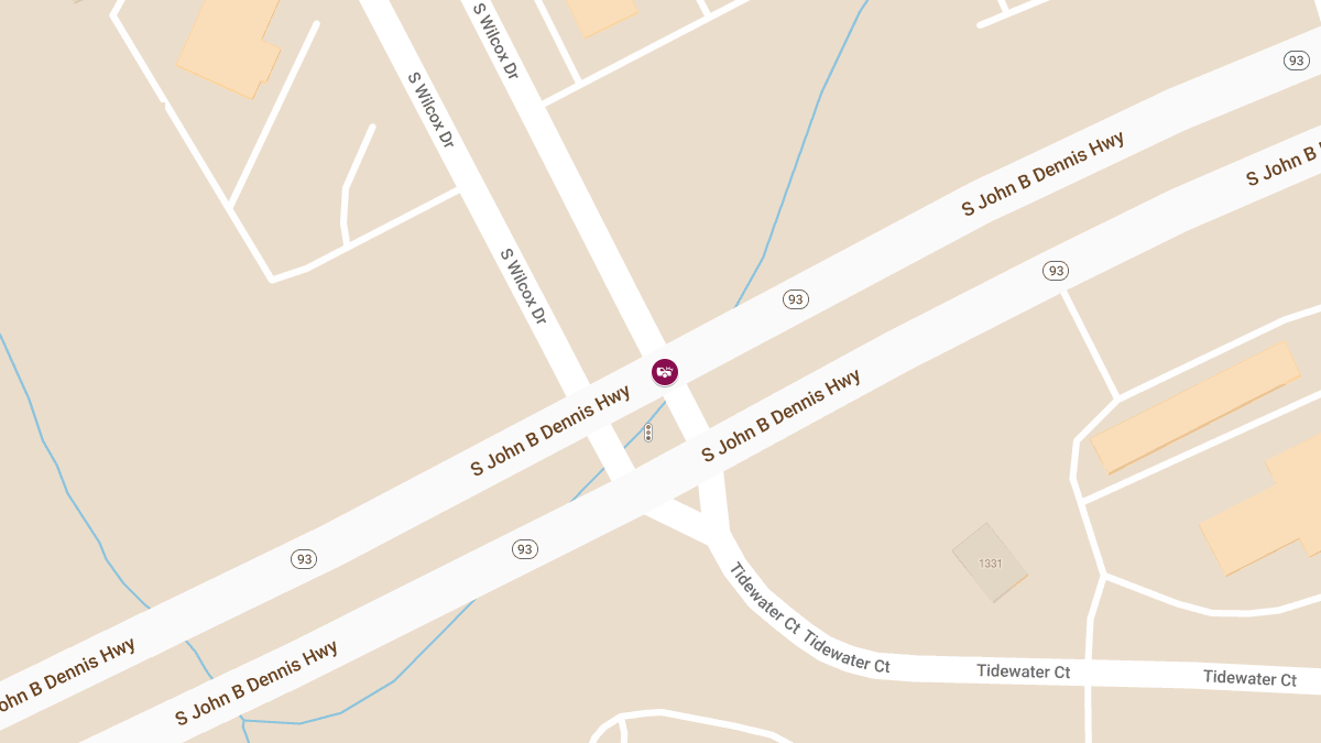 Injury Crash at S Wilcox Dr & S John B Dennis Hwy