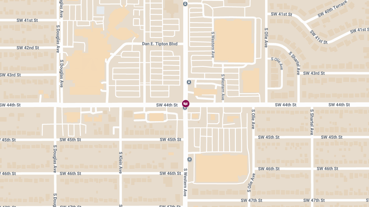 Injury Crash at SW 44th St & S Western Ave