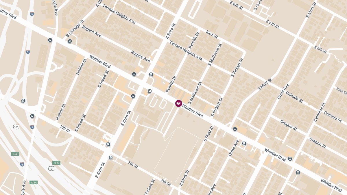 Injury Crash at Whittier Blvd & S Mathews St