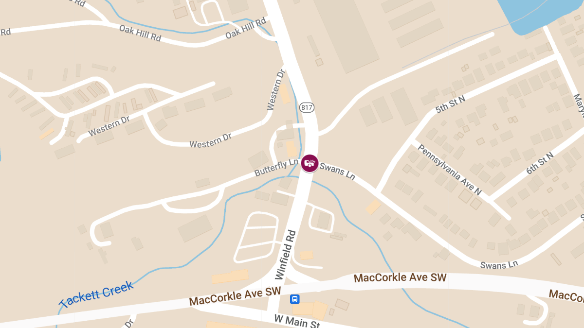 Injury Crash at Winfield Rd & Swans Ln