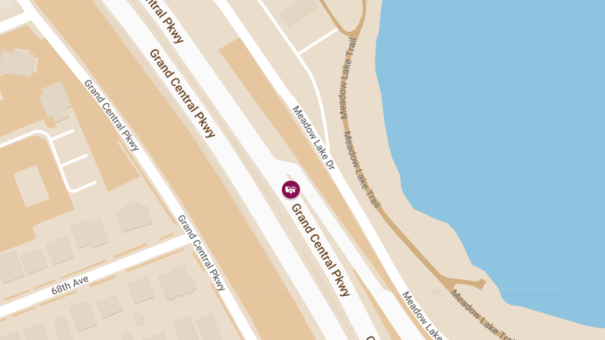 Injury Crash on Grand Central Parkway at Exit 17