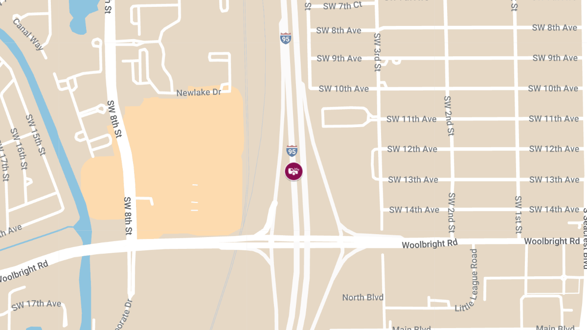 Injury Crash on I-95 North Near Woolbright Rd Causes Roadblock