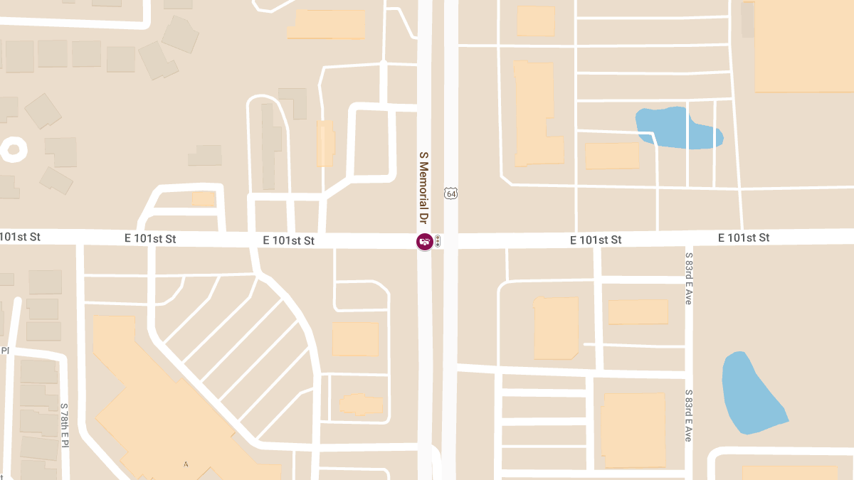 Injury Crash on Memorial Dr at E 101st St S