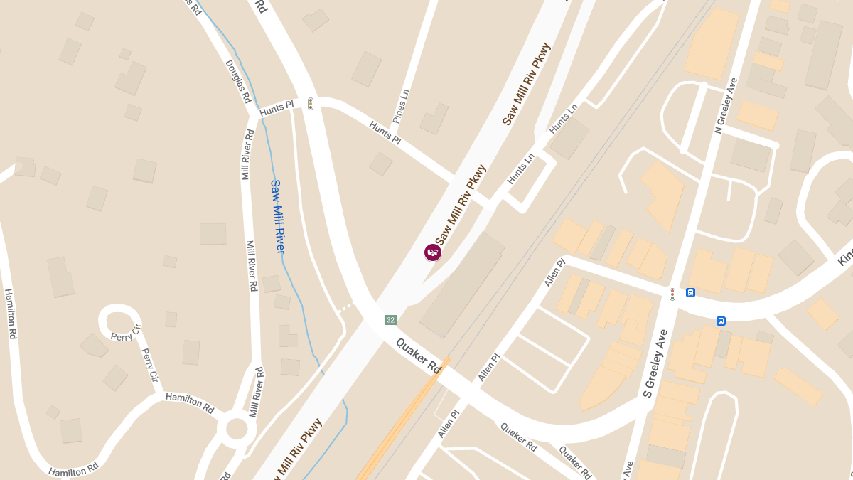 Injury Crash on Saw Mill River Pkwy Near Exit 33