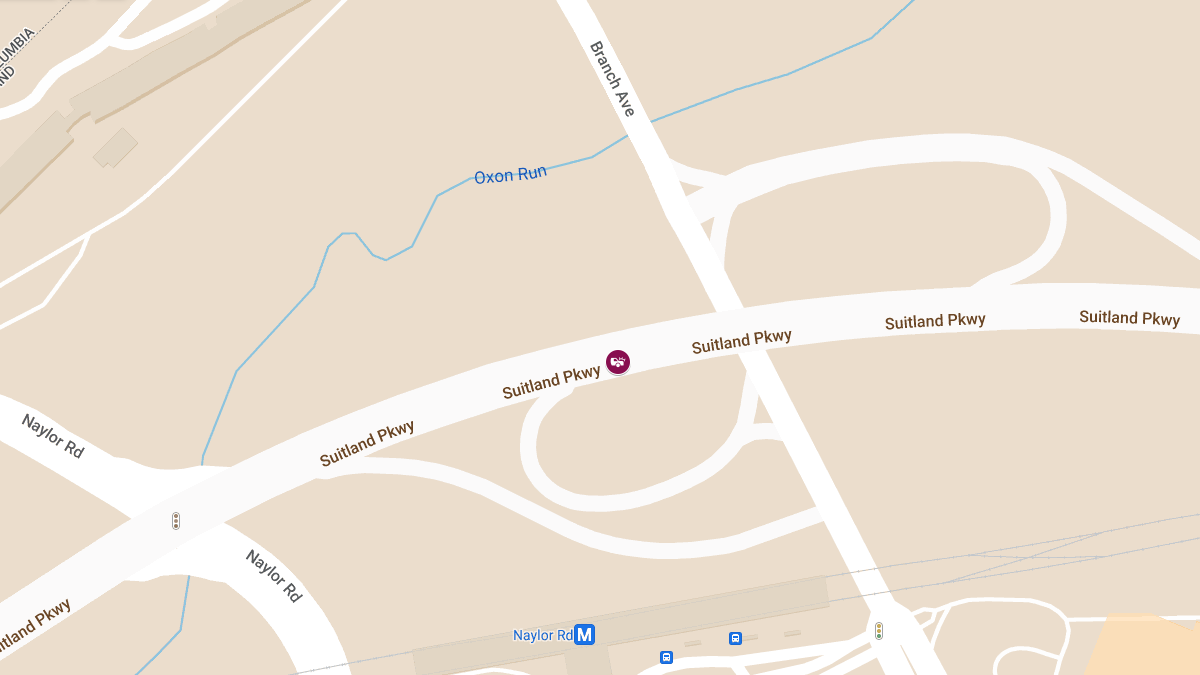 Injury Crash on Suitland Parkway Blocks Traffic