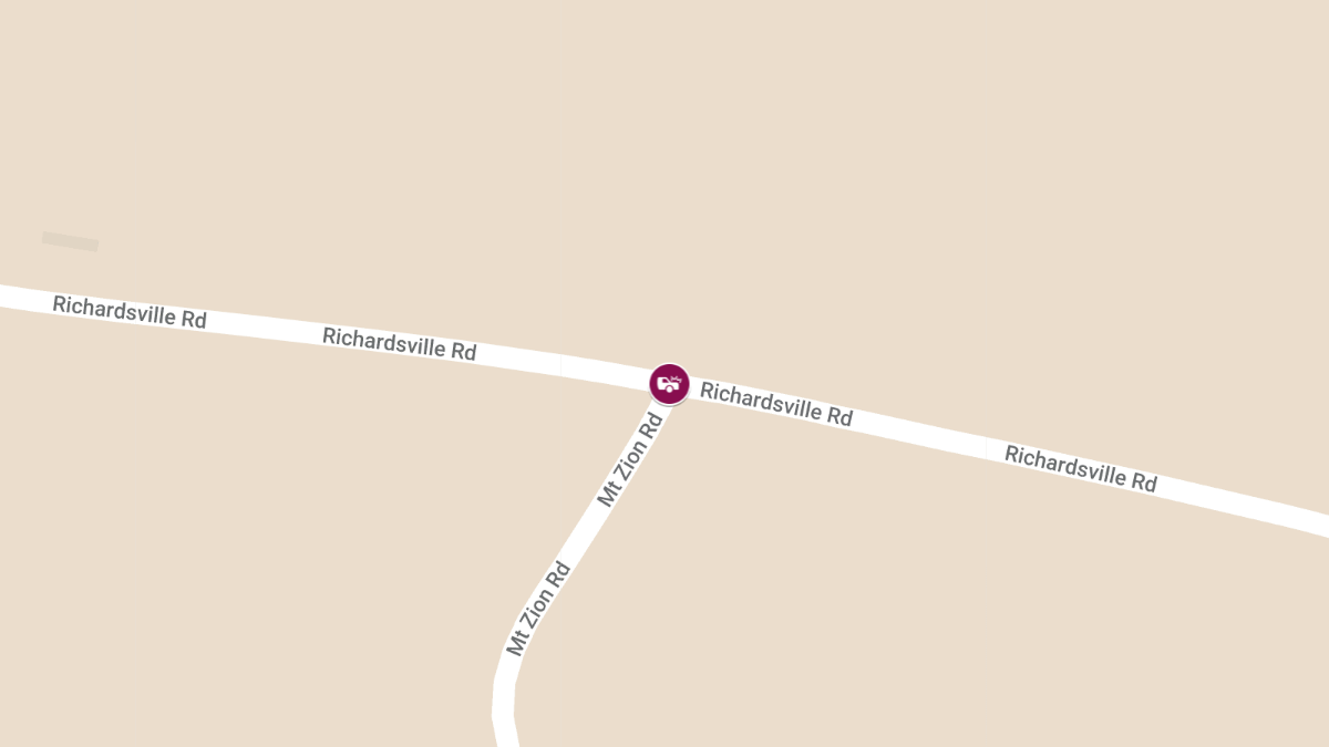 Injury Crash with Entrapment on Richardsville Rd Near Mt Zion Rd