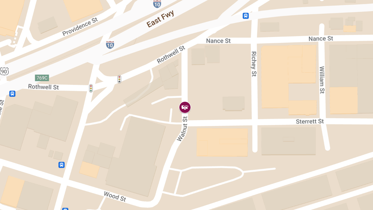 Motor Vehicle Collision With Injuries on Walnut St in Downtown