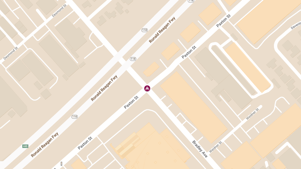 Motorcycle Crash with Injuries at Paxton St & Bradley Ave