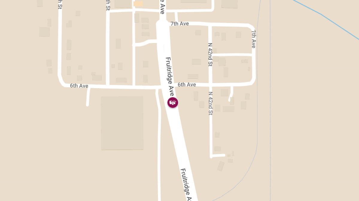 Multi-Vehicle Collision with Entrapment at E Phillip Ave & N Fruitridge St