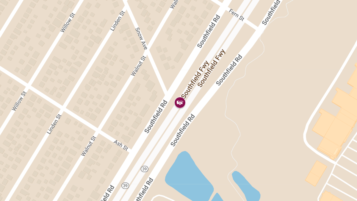 One Injured in Vehicle Collision on Southfield Fwy