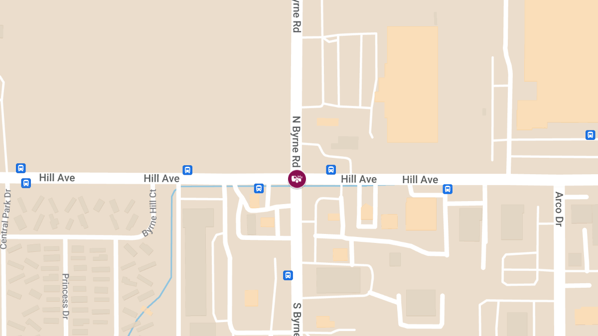 Traffic Collision With Injuries at S Byrne Rd & Hill Ave