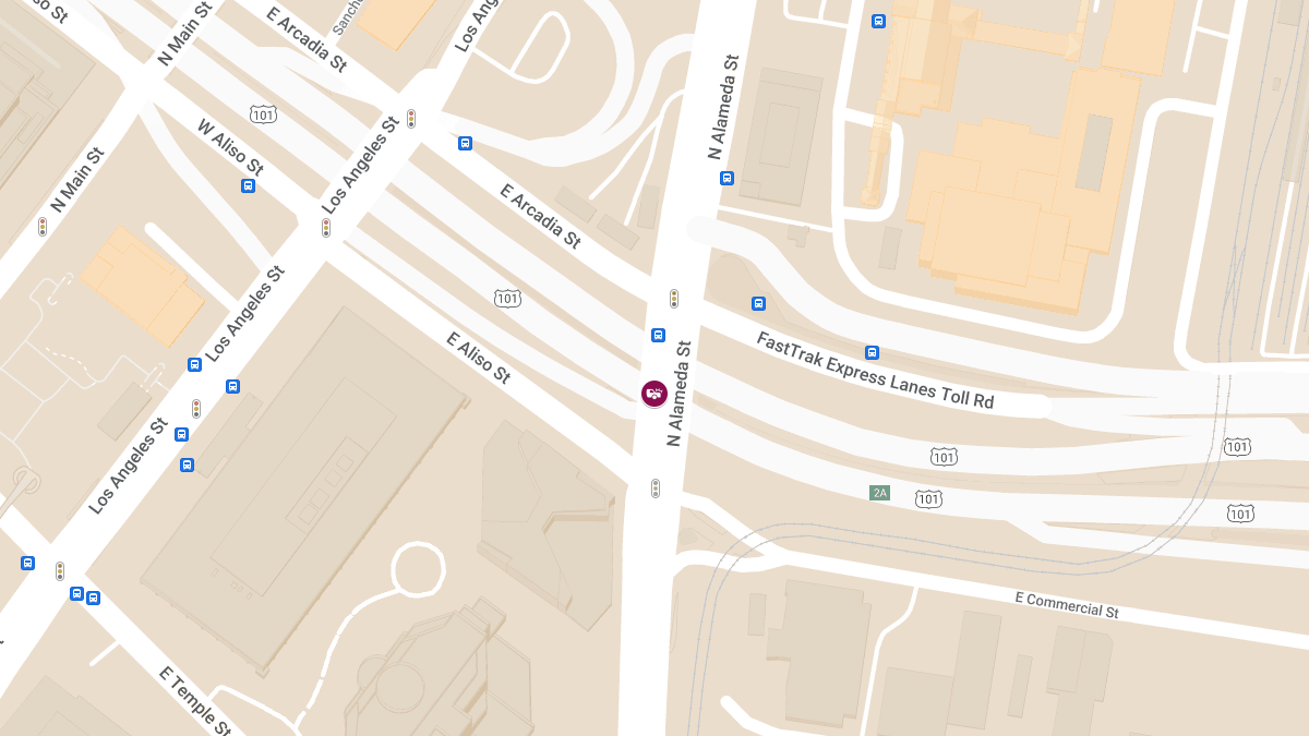 Traffic Collision on Southbound US-101 at N Alameda St Causes Injuries