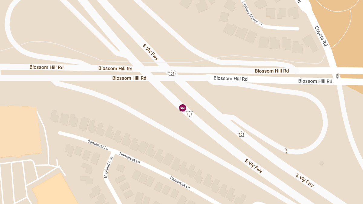 Traffic Collision with Injuries on US-101 North Near Blossom Hill Rd