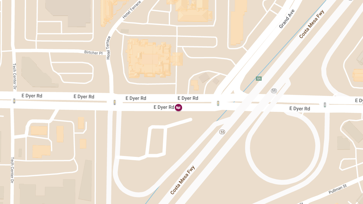 Traffic Crash with Injuries at 1533 E Dyer Rd