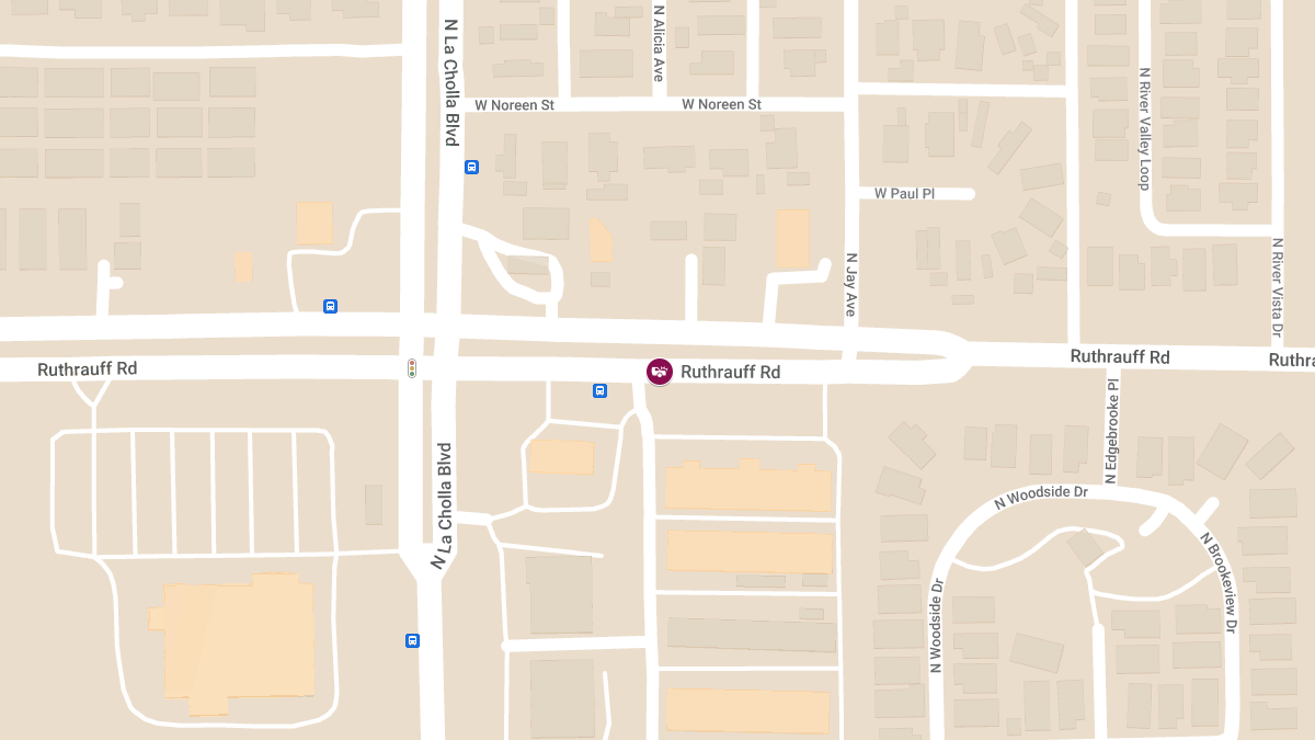 Traffic Incident with Injuries at 2080 W Ruthrauff Rd