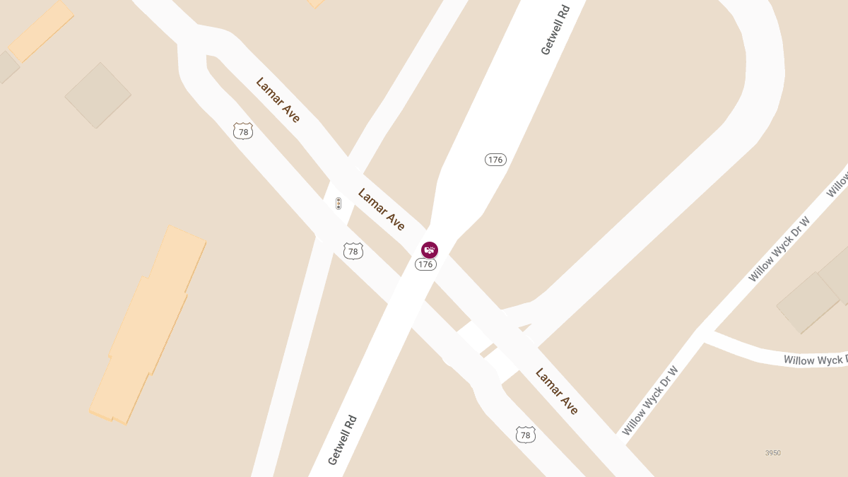 Two Injured in Accident at New Getwell Rd & Lamar Ave
