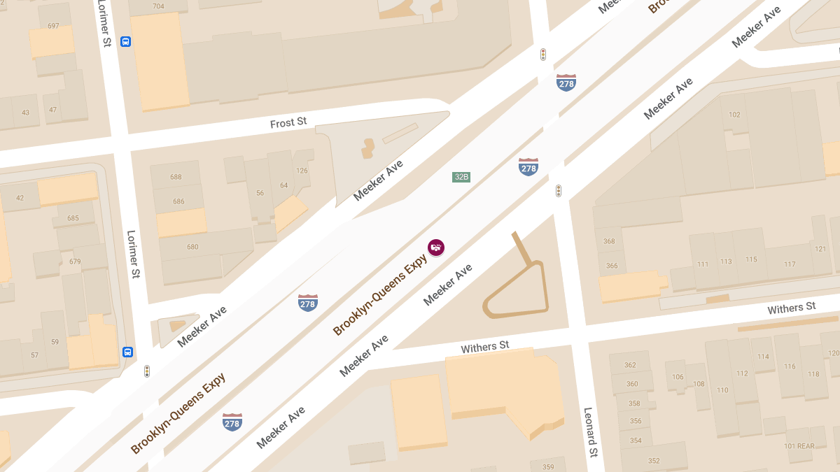 Two Injured in Crash on Brooklyn-Queens Expressway Near Exit 32