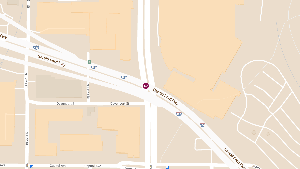 Two-Vehicle Crash with Injuries at I-480 and 10th St