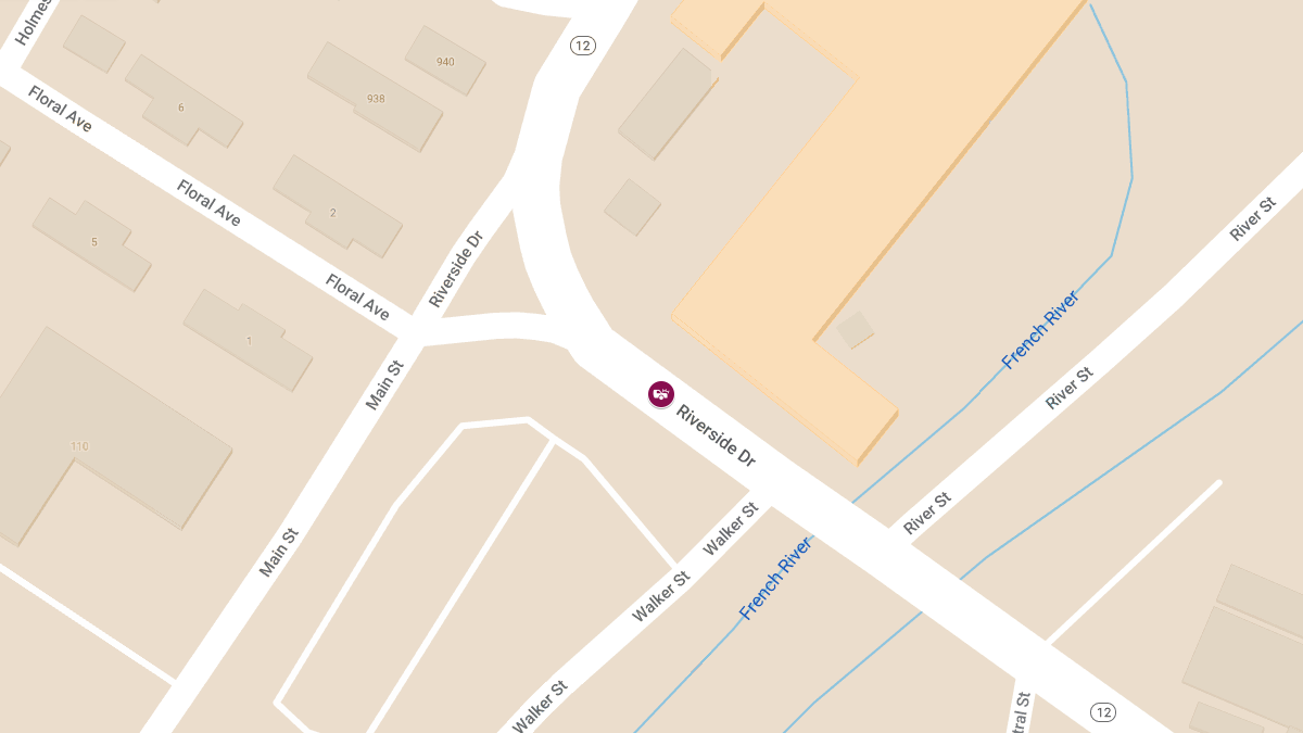 Vehicle Accident Reported on Riverside Dr at Mechanic St