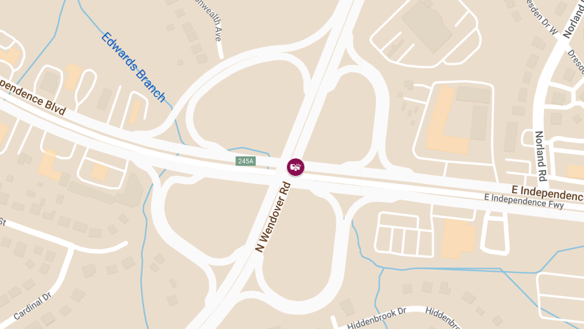 Vehicle Collision With Injuries at Eastway Dr and Independence Blvd