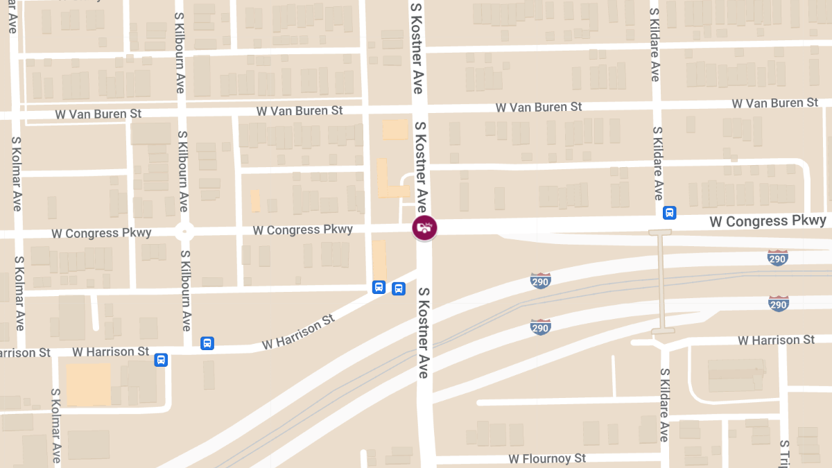 Vehicle Collision With Injuries at W Congress Pkwy & S Kostner Ave