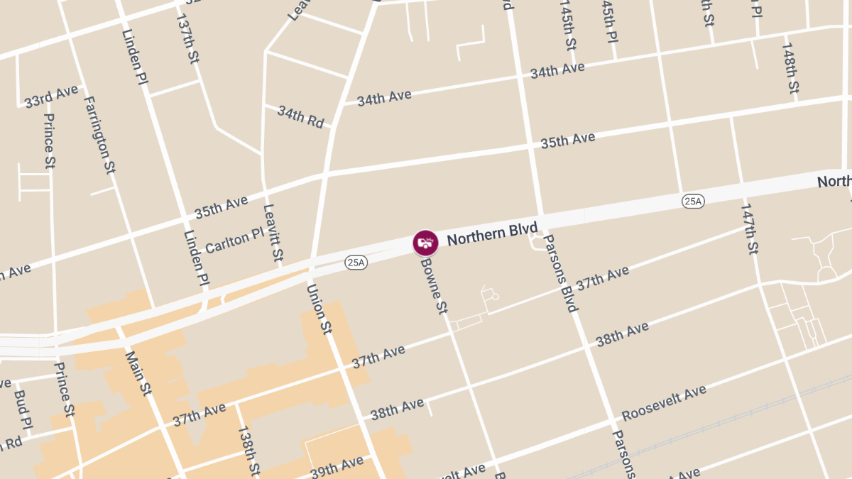 Vehicle Collision With Injuries at Whitestone Expy N & Northern Blvd