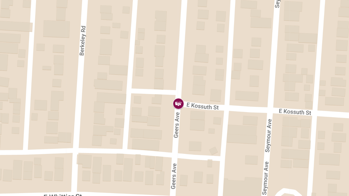 Vehicle Collision With Injuries on Geers Ave