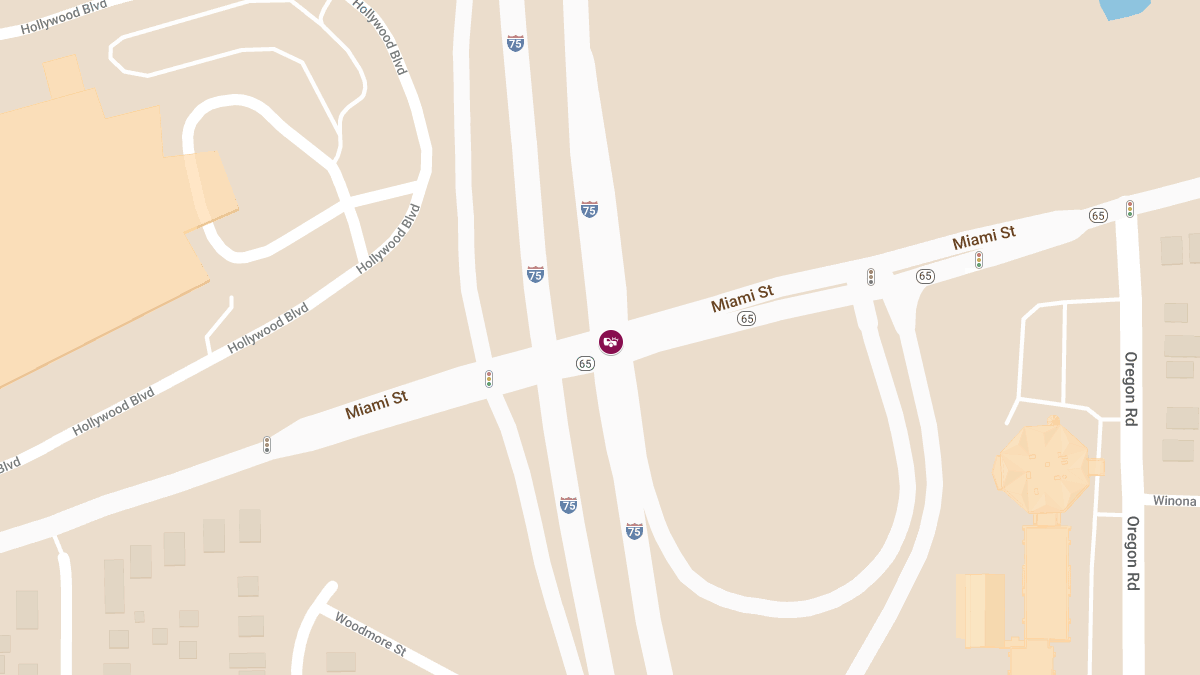 Vehicle Collision With Injuries on I-75 S at Miami St