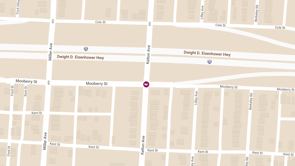 Vehicle Collision with Injuries at Kelton Ave & Mooberry St