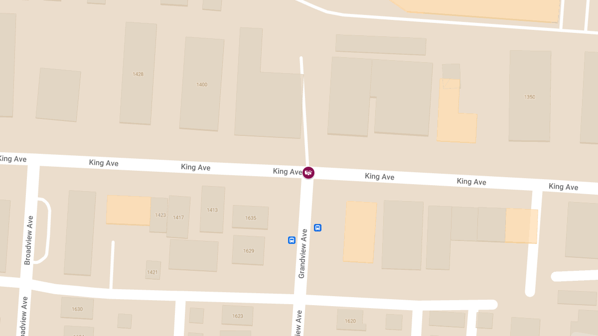 Vehicle Collision with Injuries at King Ave & Grandview Ave