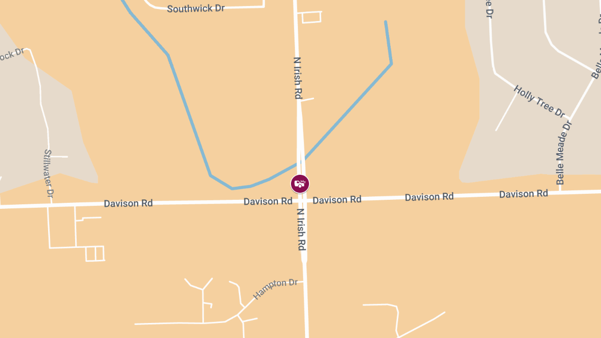 Vehicle Collision with Injuries at N Irish Rd & Davison Rd