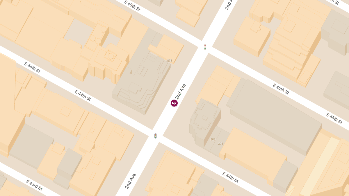 Vehicle Crash With Injuries at 828 2nd Ave