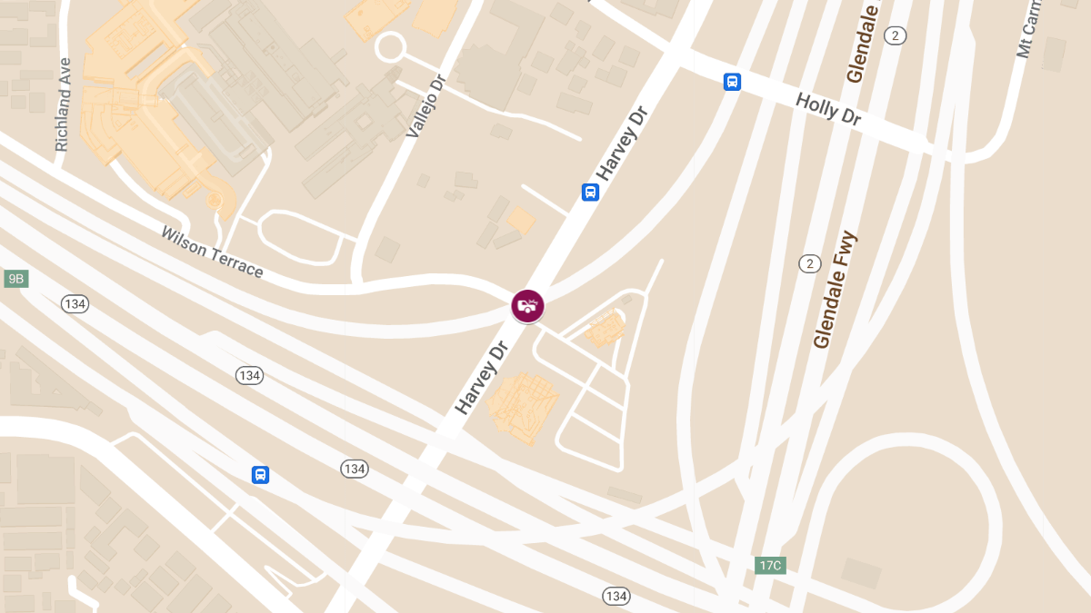 Vehicle Crash With Injuries at Harvey Dr & Wilson Ter