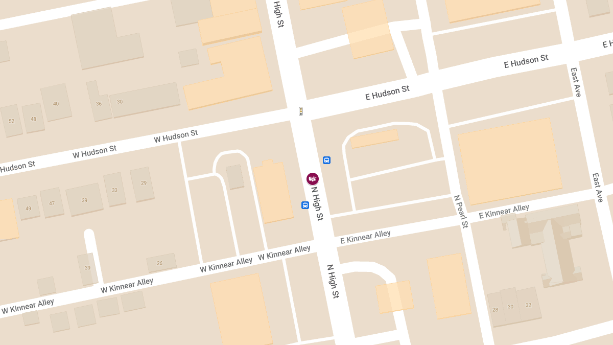 Vehicle Crash With Injuries at Rally's on N High St