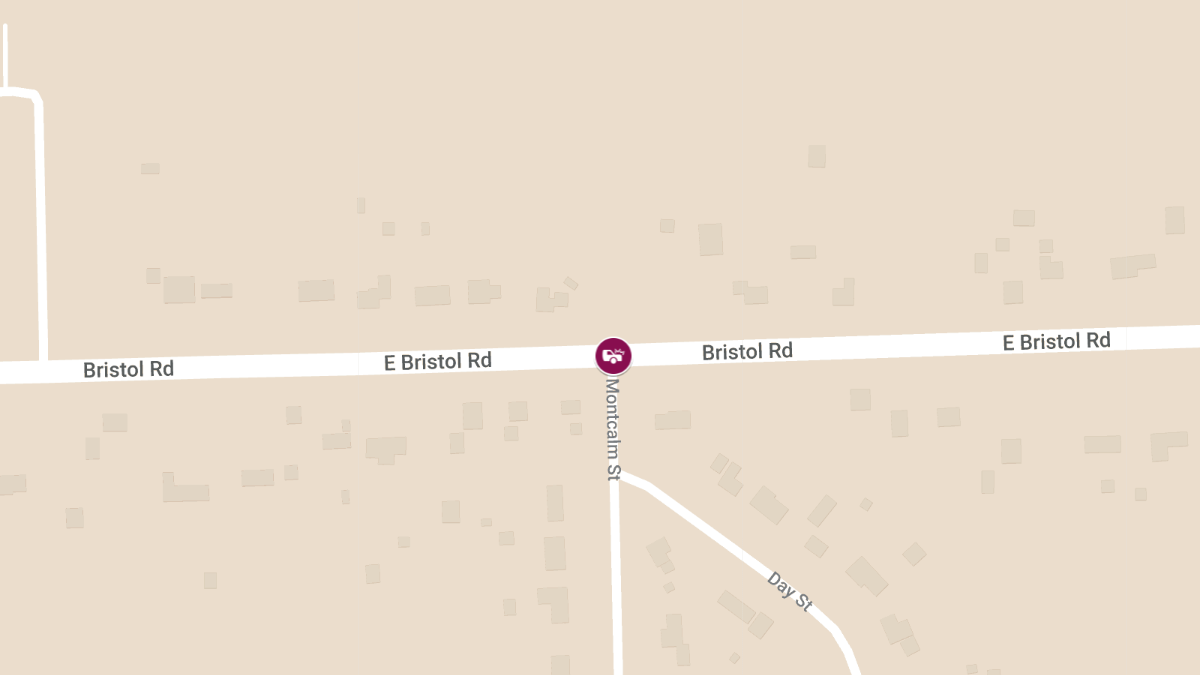 Vehicle Crash at E Bristol Rd & Montcalm St